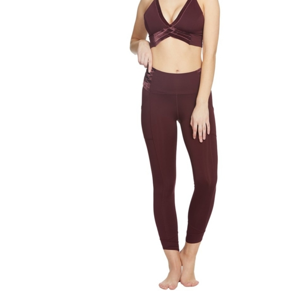 Free People Movement Wonderstruck Velvet leggings - Picture 3 of 9